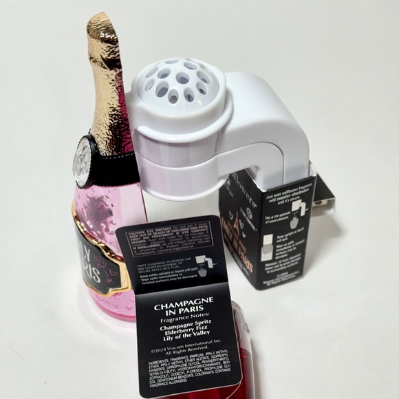 CHAMPAGNE BOTTLE Nightlight Scent Control Wallflowers Plug + Refill - Picture 3 of 5